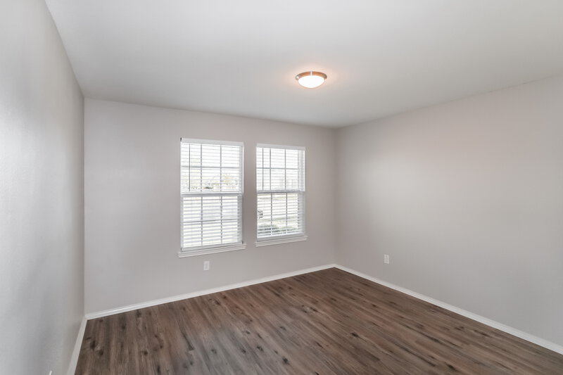 2,020/Mo, 1203 Krista Dr Burleson, TX 76028 Bedroom View 2