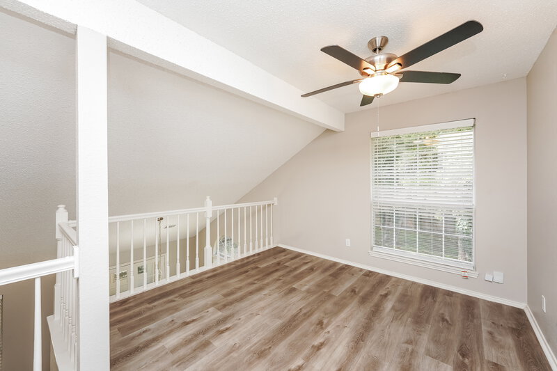 2,380/Mo, 809 Clover Hill Ln Cedar Hill, TX 75104 Family Room View