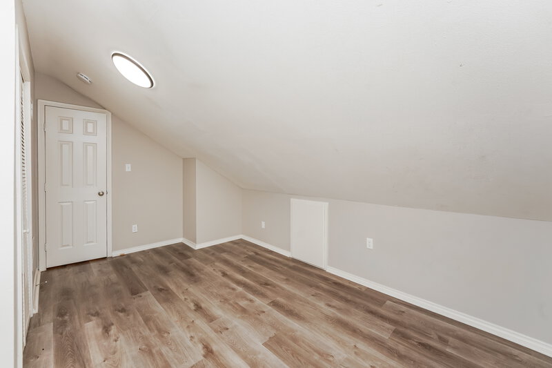 2,380/Mo, 809 Clover Hill Ln Cedar Hill, TX 75104 Bedroom View 3