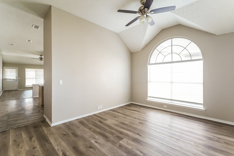 2,475/Mo, 4612 Parkmount Dr Fort Worth, TX 76137 Dining Room View