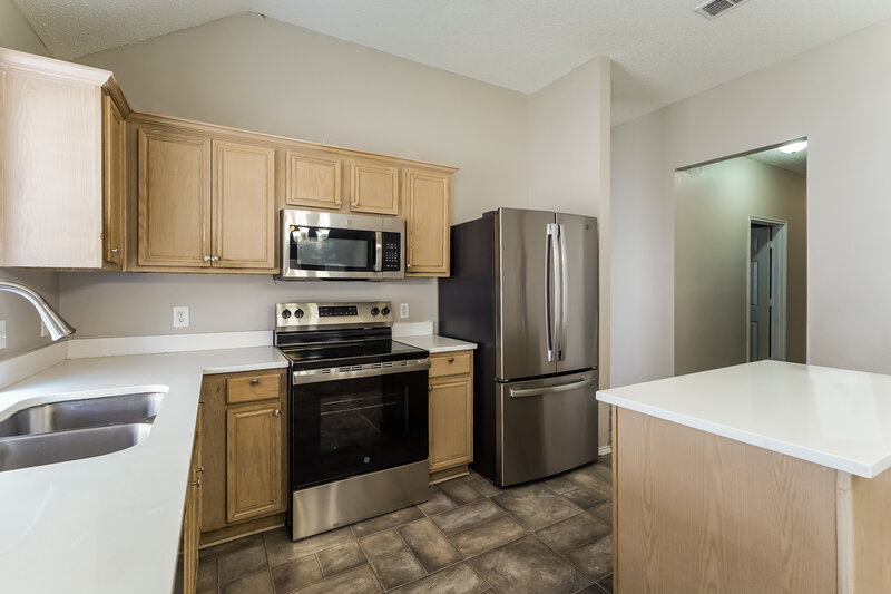 2,475/Mo, 4612 Parkmount Dr Fort Worth, TX 76137 Kitchen View 2