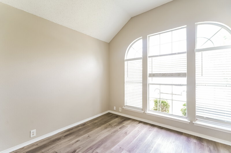 2,475/Mo, 4612 Parkmount Dr Fort Worth, TX 76137 Bedroom View