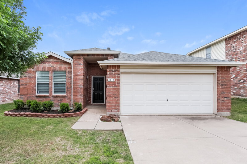 2,100/Mo, 3512 Butler Dr Denton, TX 76210 External View