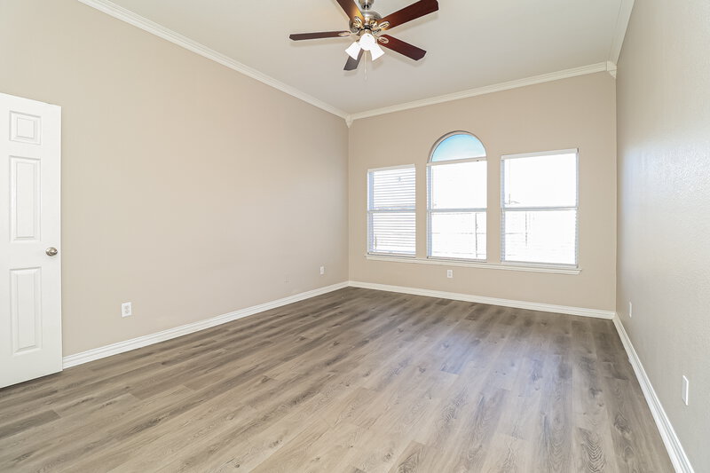 2,170/Mo, 217 Ute Creek Ct Burleson, TX 76028 Main Bedroom View