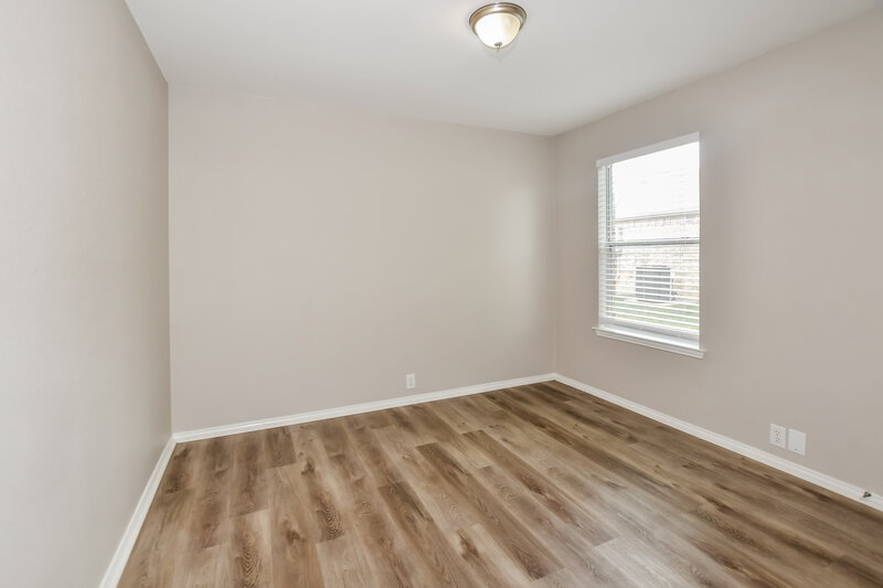 2,125/Mo, 308 Sandy Ln Royse City, TX 75189 Bedroom View 3