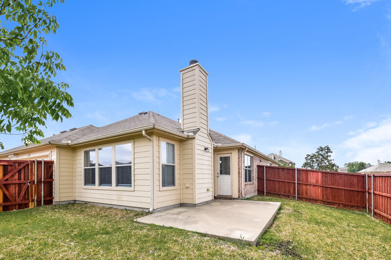 2,125/Mo, 308 Sandy Ln Royse City, TX 75189 Rear View