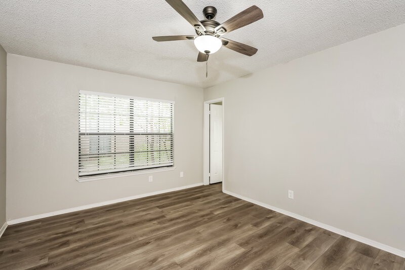 1,875/Mo, 2216 Crestmeadow St Denton, TX 76207 Main Bedroom View