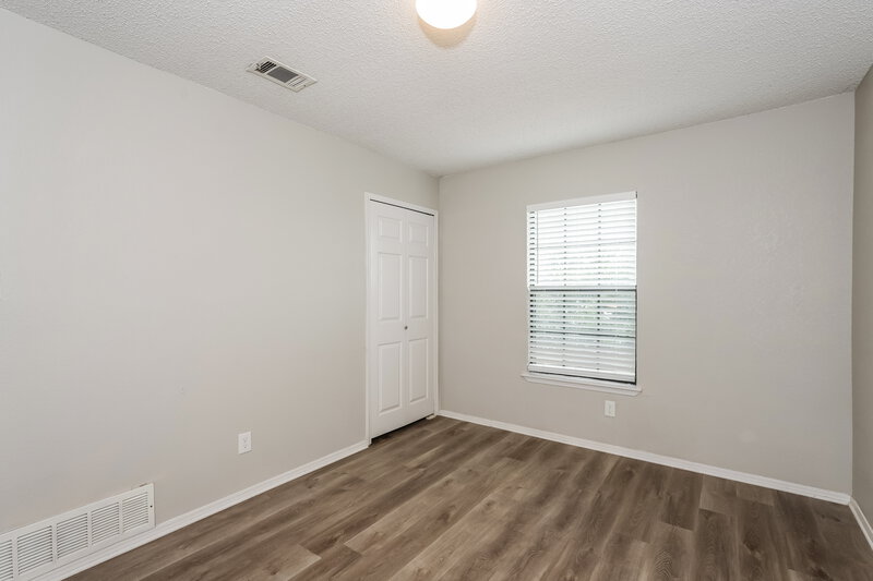 1,875/Mo, 2216 Crestmeadow St Denton, TX 76207 Bedroom View 3