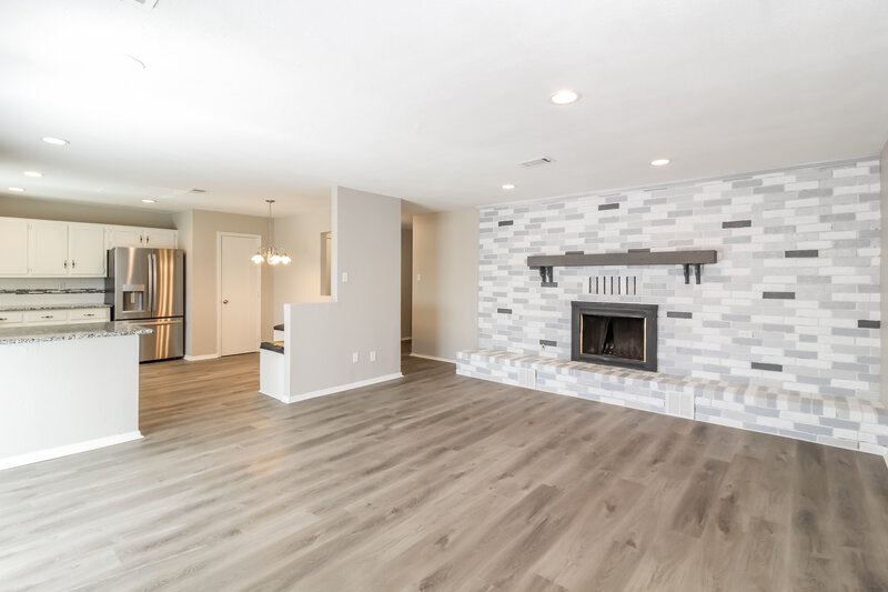 2,235/Mo, 6 Christi Ln Krum, TX 76249 Living Room View 3