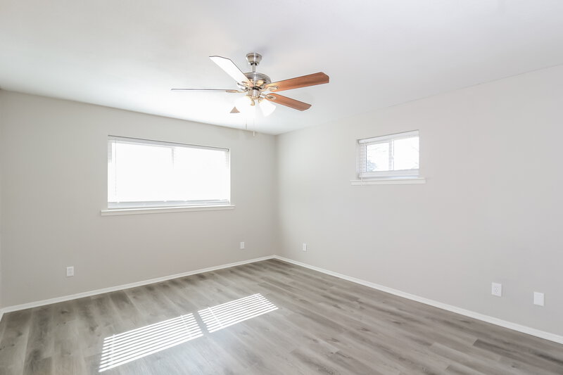 2,235/Mo, 6 Christi Ln Krum, TX 76249 Main Bedroom View