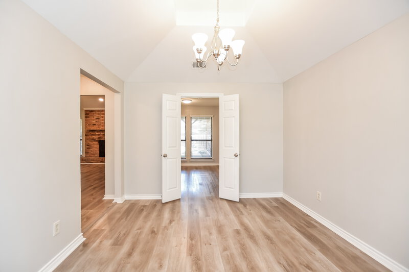 2,725/Mo, 410 Heritage St Rockwall, TX 75087 Dining Room View 2