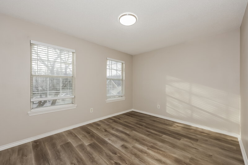 2,525/Mo, 403 Windhurst Dr Grand Prairie, TX 75052 Bedroom View 3