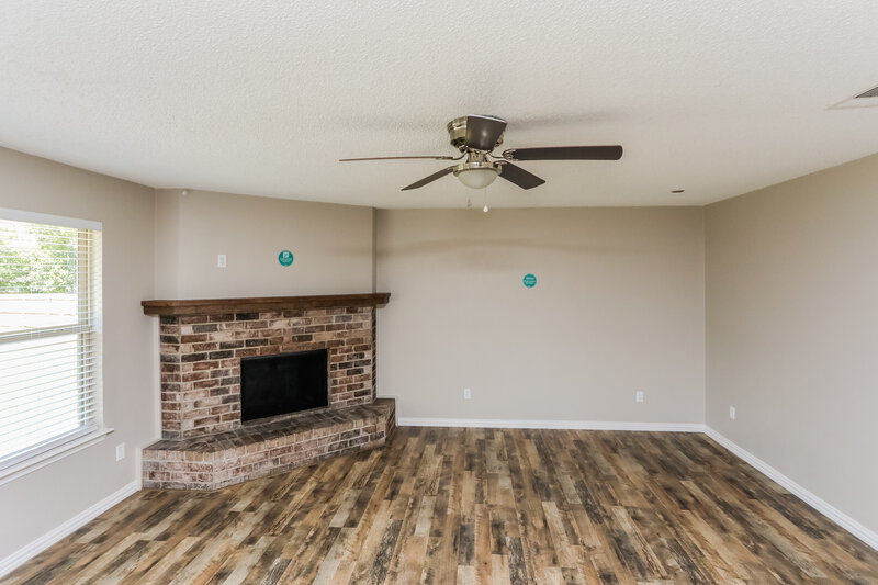 2,830/Mo, 616 Circleview Dr Mansfield, TX 76063 Living Room View