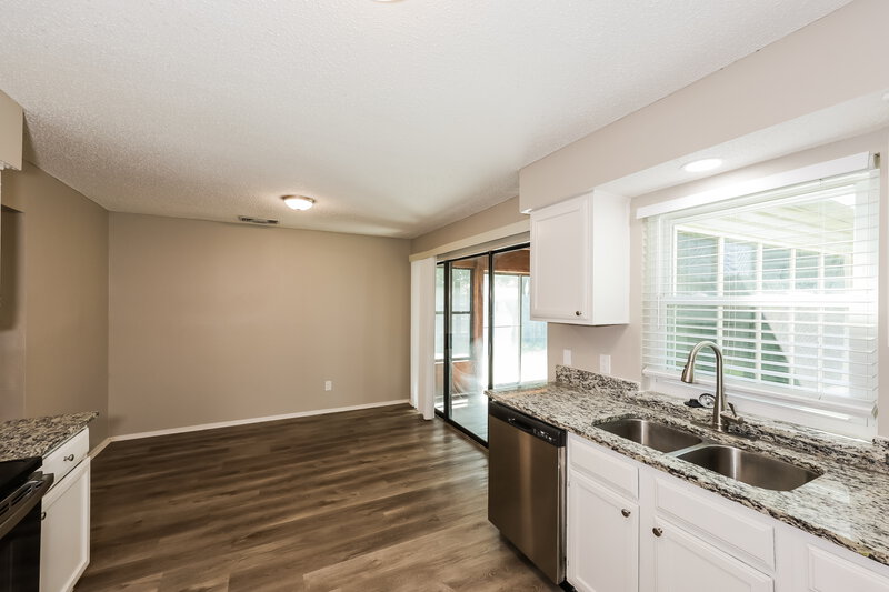 2,610/Mo, 2533 Bentley Dr Grand Prairie, TX 75052 Breakfast Nook View