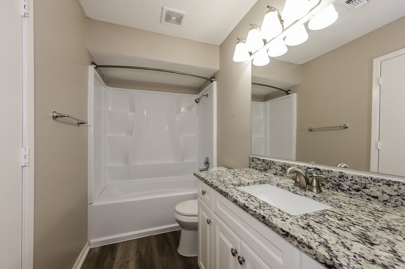 2,610/Mo, 2533 Bentley Dr Grand Prairie, TX 75052 Main Bedroom View 3