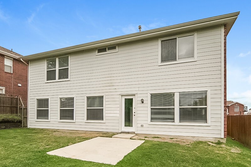 2,680/Mo, 9809 Rockledge Rd Fort Worth, TX 76108 Rear View 2