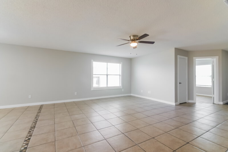 2,110/Mo, 10769 Braemoor Dr Haslet, TX 76052 Living Room View 3