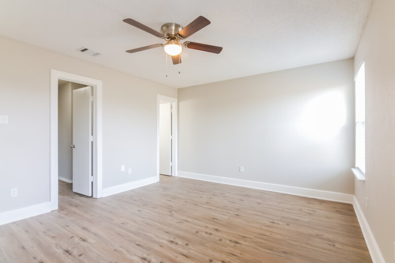 2,110/Mo, 10769 Braemoor Dr Haslet, TX 76052 Main Bedroom View 3