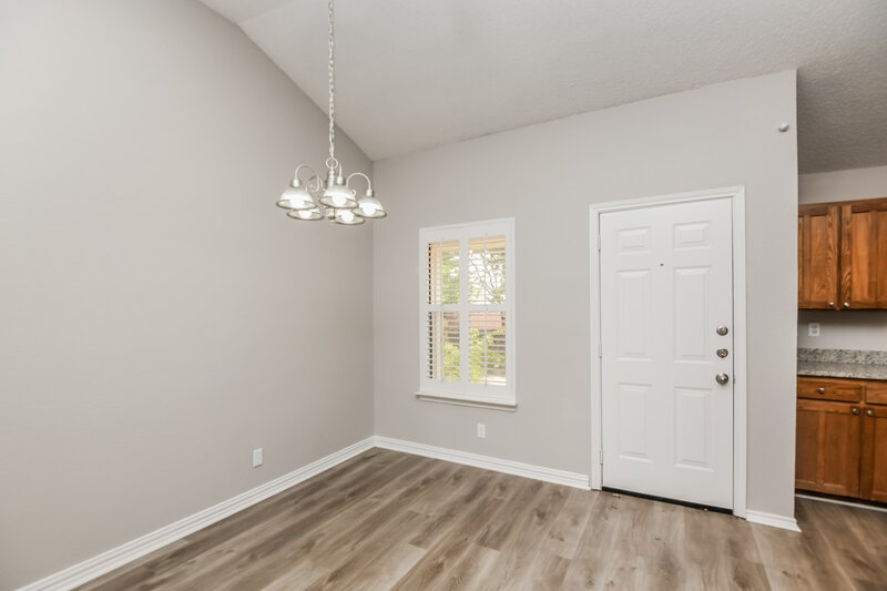1,940/Mo, 1202 Harvell Dr Cedar Hill, TX 75104 Dining Room View