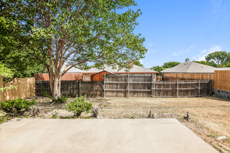 1,940/Mo, 1202 Harvell Dr Cedar Hill, TX 75104 Rear View