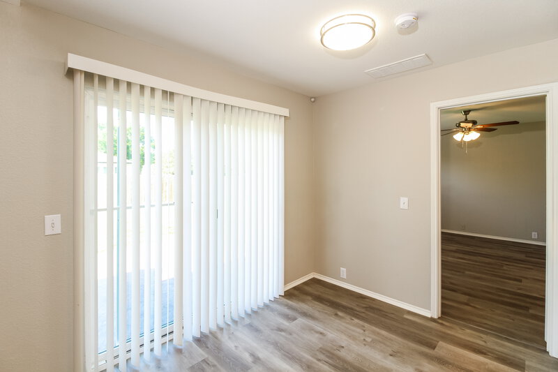 2,175/Mo, 3900 Sonoma Dr Argyle, TX 76226 Living Room View