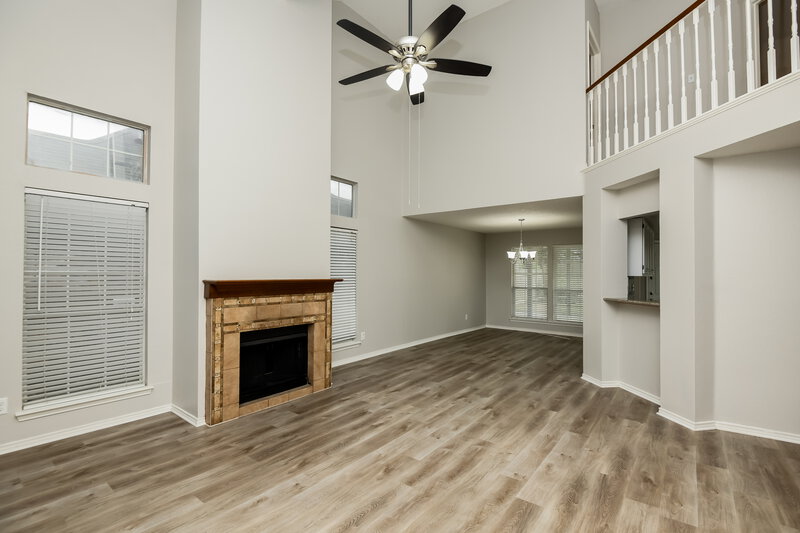 2,345/Mo, 4605 Birchbend Ln Fort Worth, TX 76137 Living Room View