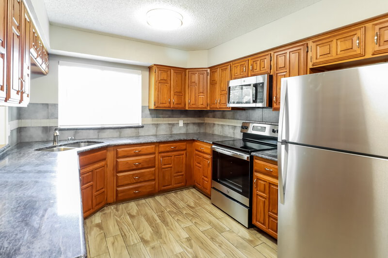2,380/Mo, 3608 Palomino Dr Arlington, TX 76017 Kitchen View