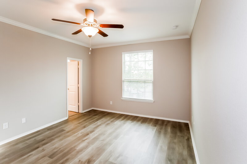 2,560/Mo, 617 Pawnee St Aubrey, TX 76227 Main Bedroom View