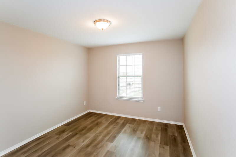 2,560/Mo, 617 Pawnee St Aubrey, TX 76227 Bedroom View 3