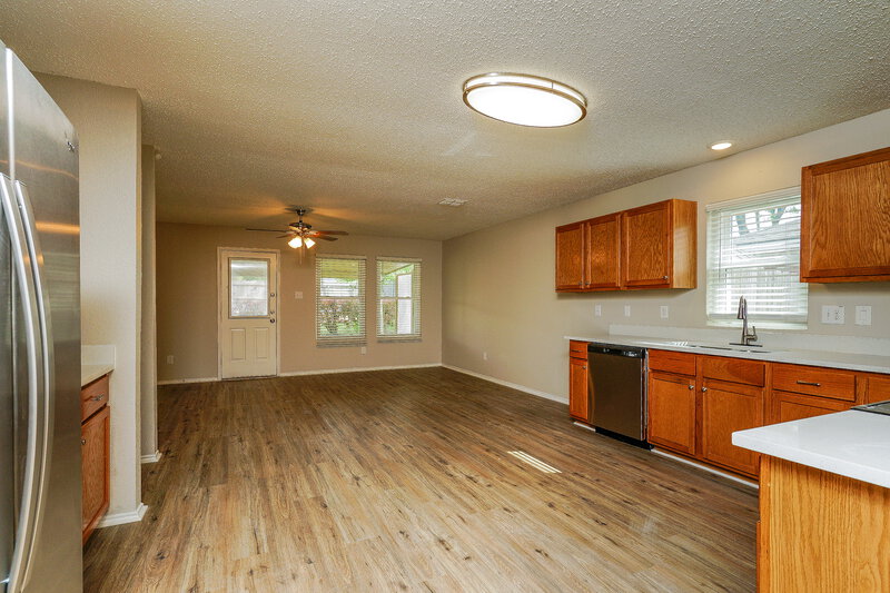 2,695/Mo, 8617 Swan Park Dr Denton, TX 76210 Kitchen View 2