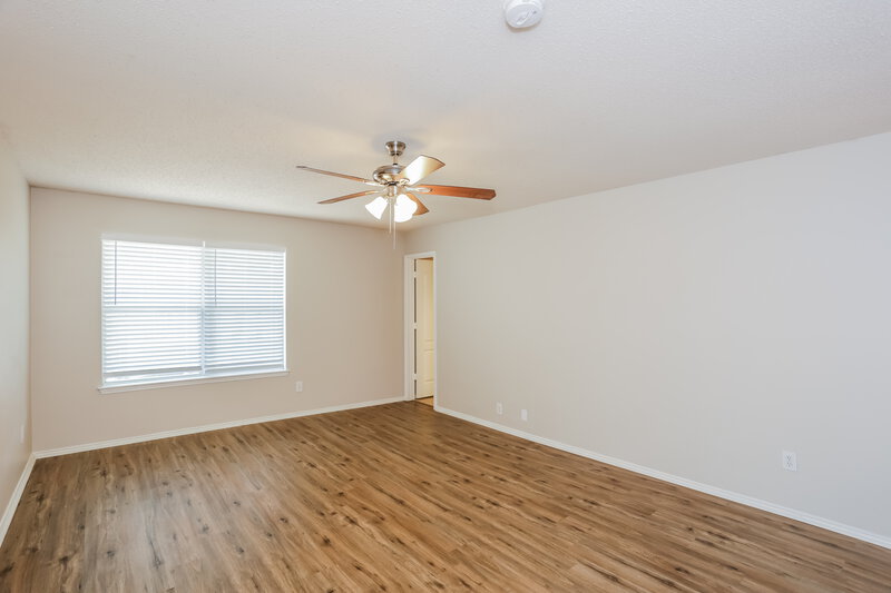 2,780/Mo, 612 Grove Mnr Cedar Hill, TX 75104 Main Bedroom View