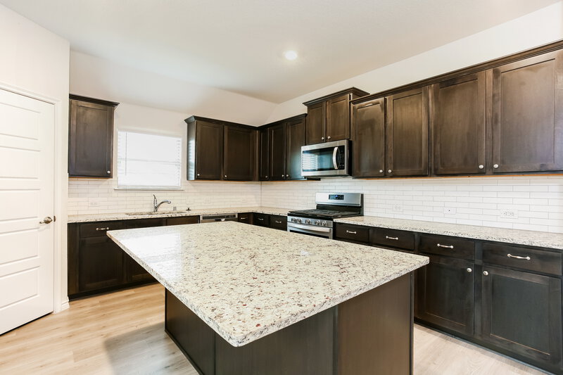 2,440/Mo, 226 Headwater Dr Rockwall, TX 75087 Kitchen View
