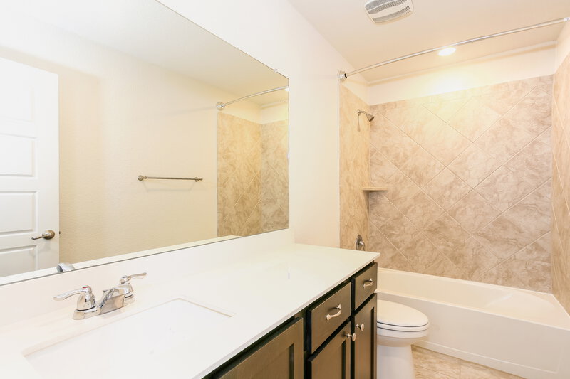 2,440/Mo, 226 Headwater Dr Rockwall, TX 75087 Bathroom View