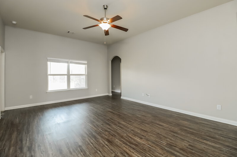 2,300/Mo, 1400 Conley Ln Crowley, TX 76036 Living Room View 2