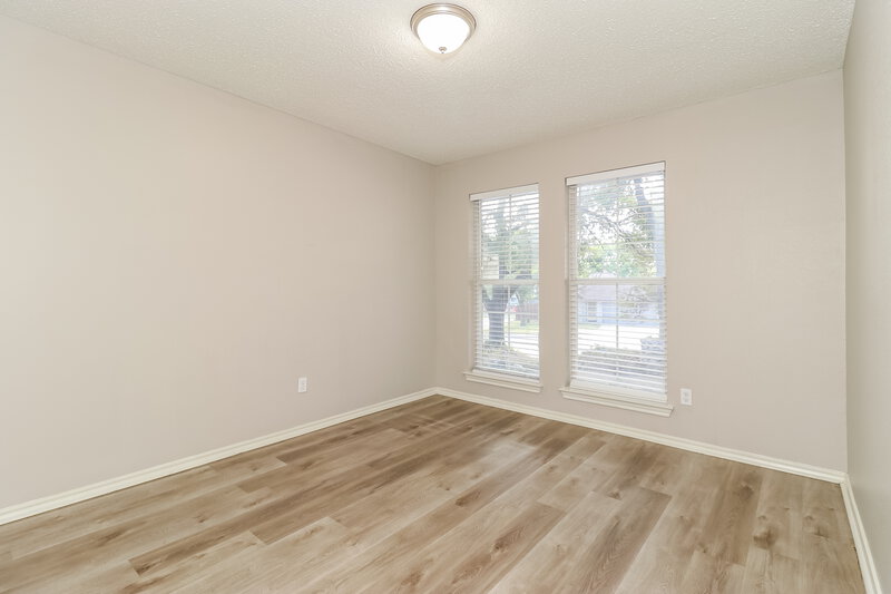 2,295/Mo, 8707 Woodfell Ct Dallas, TX 75249 Bedroom View 2