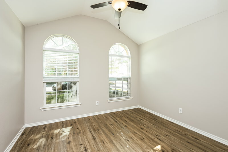 2,220/Mo, 1104 Monticello Dr Azle, TX 76020 Bedroom View