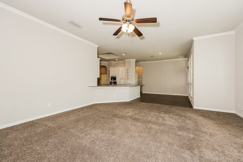 3,275/Mo, 421 Noble Nest Dr Midlothian, TX 76065 Living Room View 2
