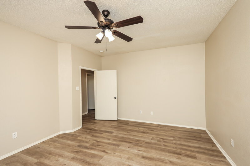 2,520/Mo, 4218 Baccarat Dr Garland, TX 75043 Main Bedroom View 2