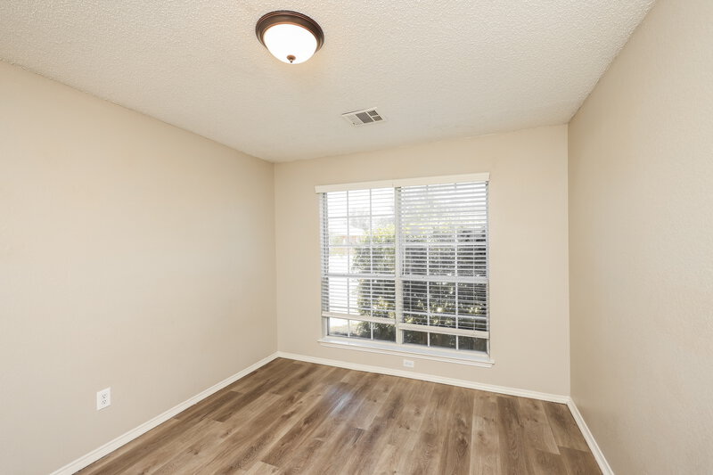 2,520/Mo, 4218 Baccarat Dr Garland, TX 75043 Bedroom View 2