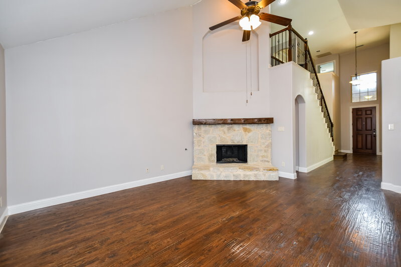 2,860/Mo, 1105 Highgate Rd Forney, TX 75126 Living Room View