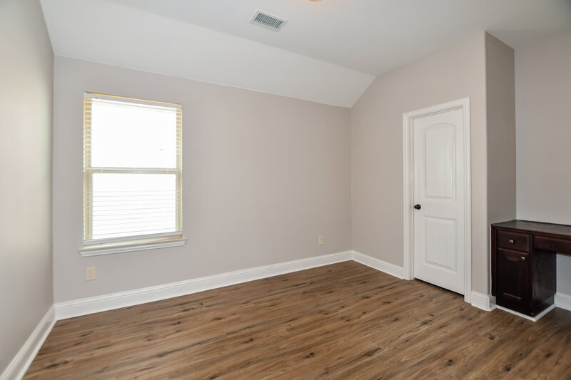 2,860/Mo, 1105 Highgate Rd Forney, TX 75126 Living Room View 2