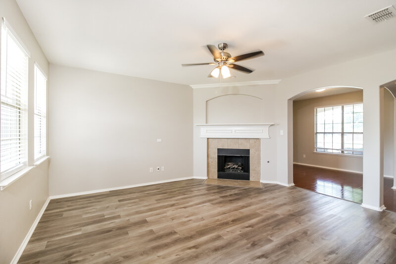 2,460/Mo, 15408 Yarberry Dr Roanoke, TX 76262 Living Room View