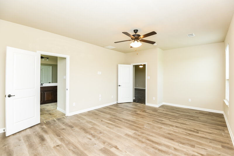 2,535/Mo, 15984 Hayes Ridge Dr Fort Worth, TX 76177 Main Bedroom View 2