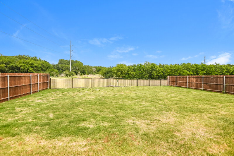 2,535/Mo, 15984 Hayes Ridge Dr Fort Worth, TX 76177 Backyard View