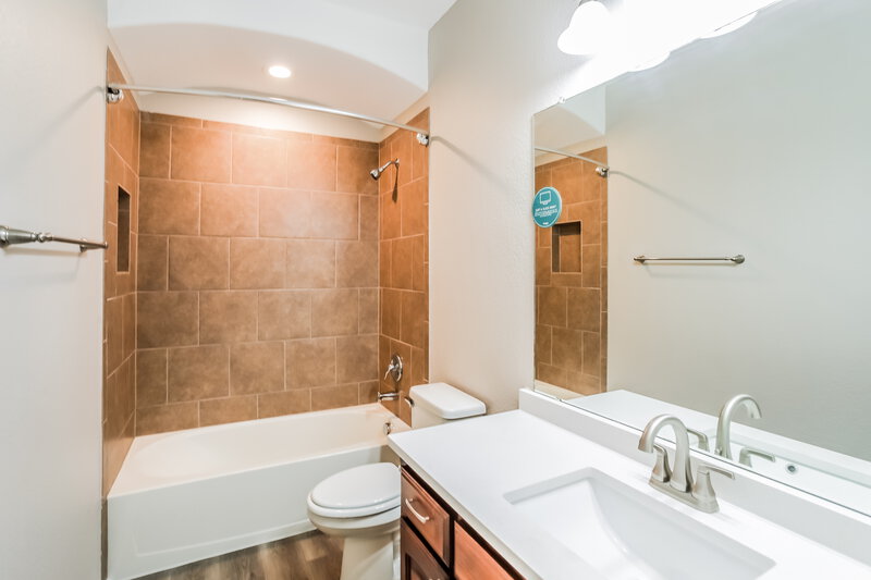 3,190/Mo, 3112 Hornbeam St Argyle, TX 76226 Bathroom View
