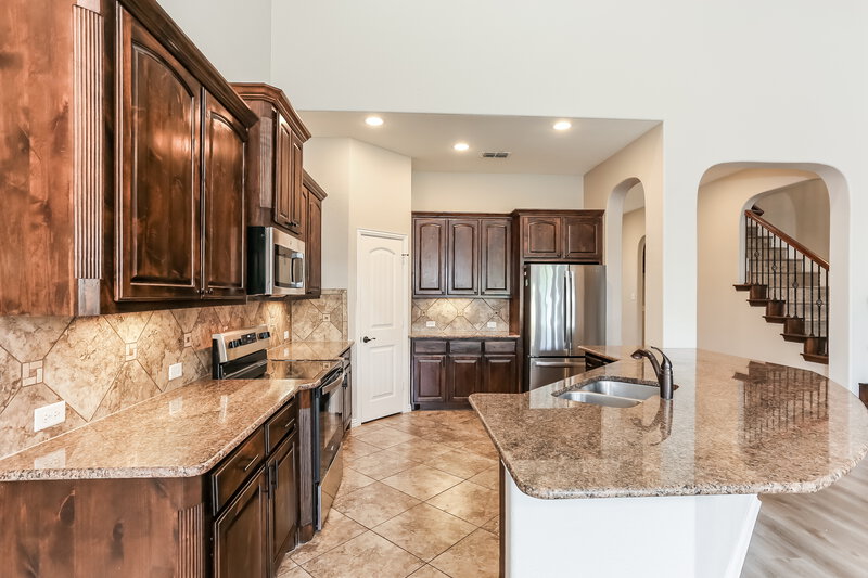 3,165/Mo, 3937 Hollow Lake Rd Roanoke, TX 76262 Kitchen View 2