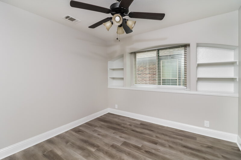 2,490/Mo, 424 Shirley Dr Alvarado, TX 76009 Bedroom View 2