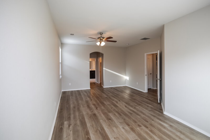 4,290/Mo, 4537 Fern Valley Dr Fort Worth, TX 76244 Main Bedroom View 2