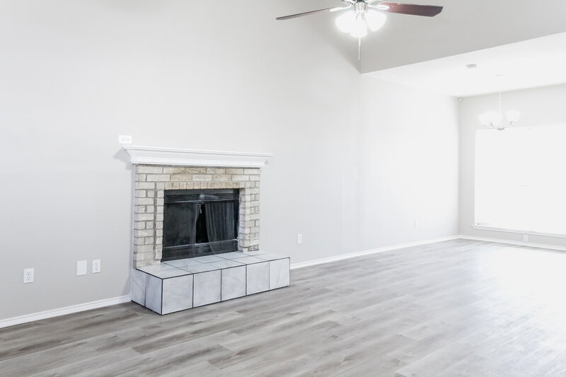 2,165/Mo, 6321 Longmont Trl Fort Worth, TX 76179 Living Room View 2