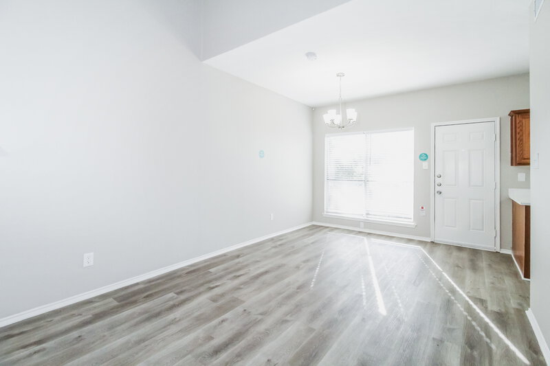 2,165/Mo, 6321 Longmont Trl Fort Worth, TX 76179 Dining Room View